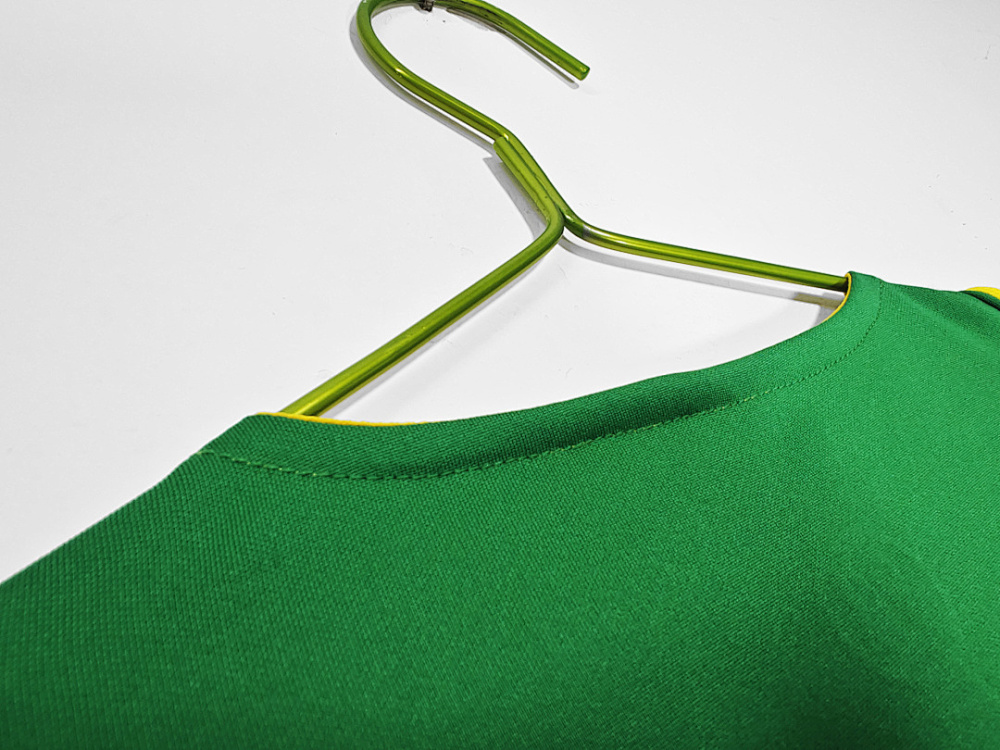 2004 season Brazil Home Retro