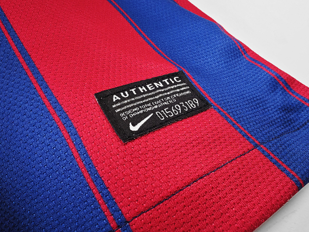 2009/10 season Barcelona Home Retro
