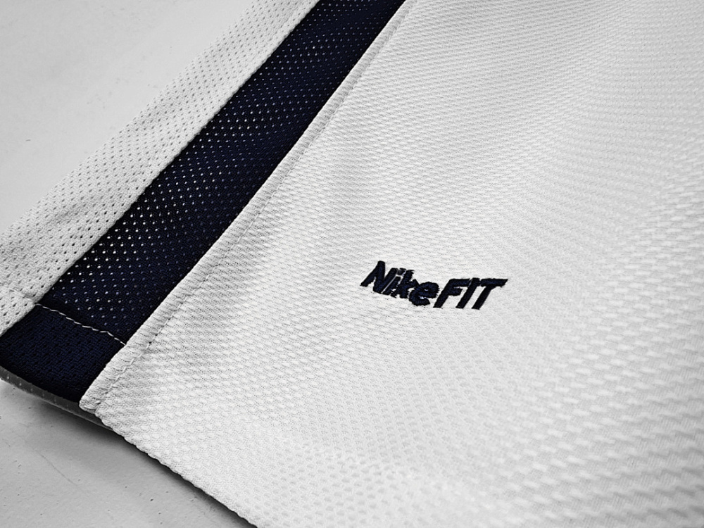 2008/09 season Manchester United Away Retro