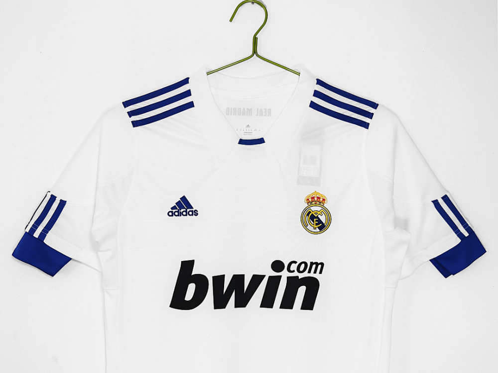 2010∕11 season Real Madrid Home Retro