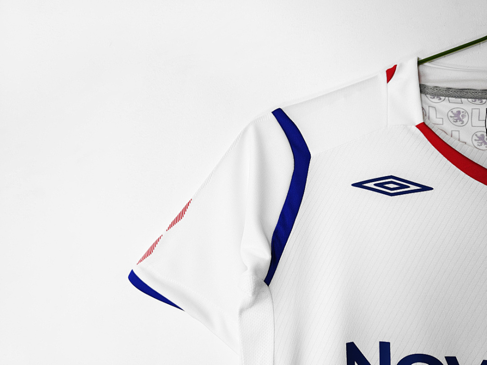 2008/09 season Lyonnais Home Retro