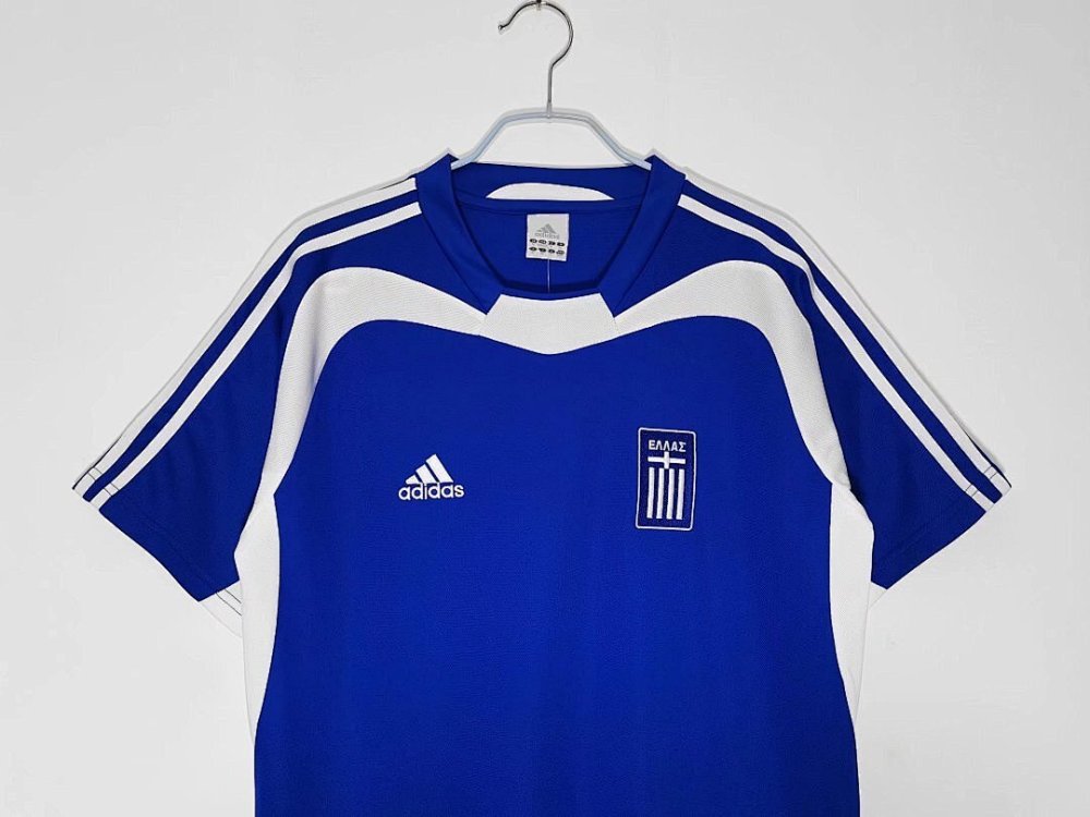2004 season Greece Home Retro