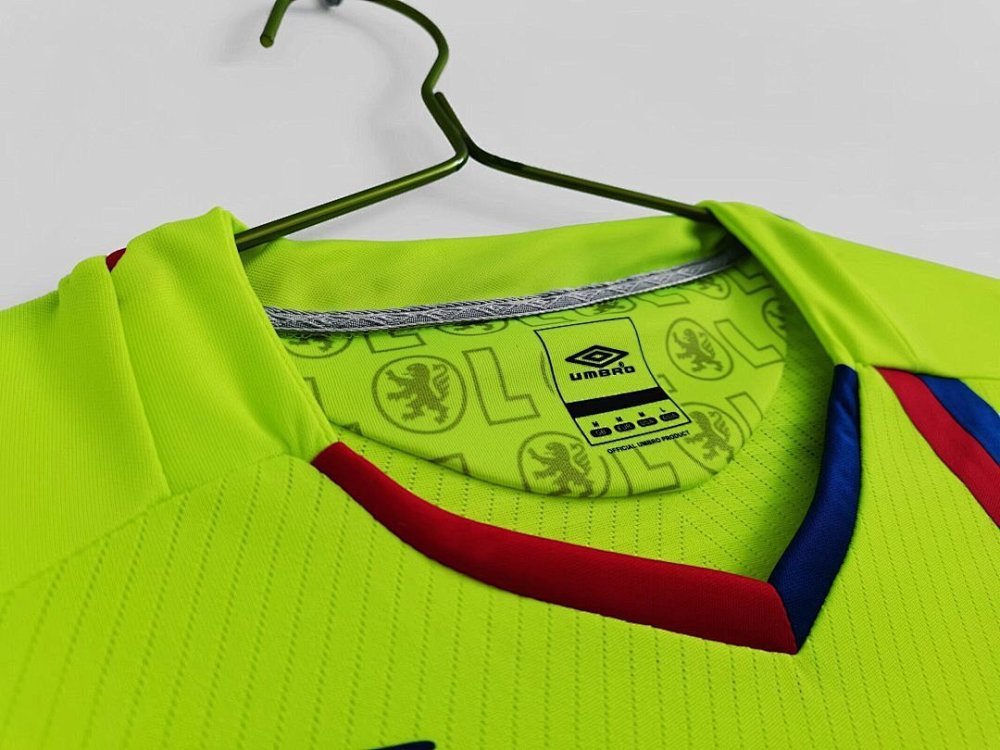 2008/09 season Lyonnais Away Retro