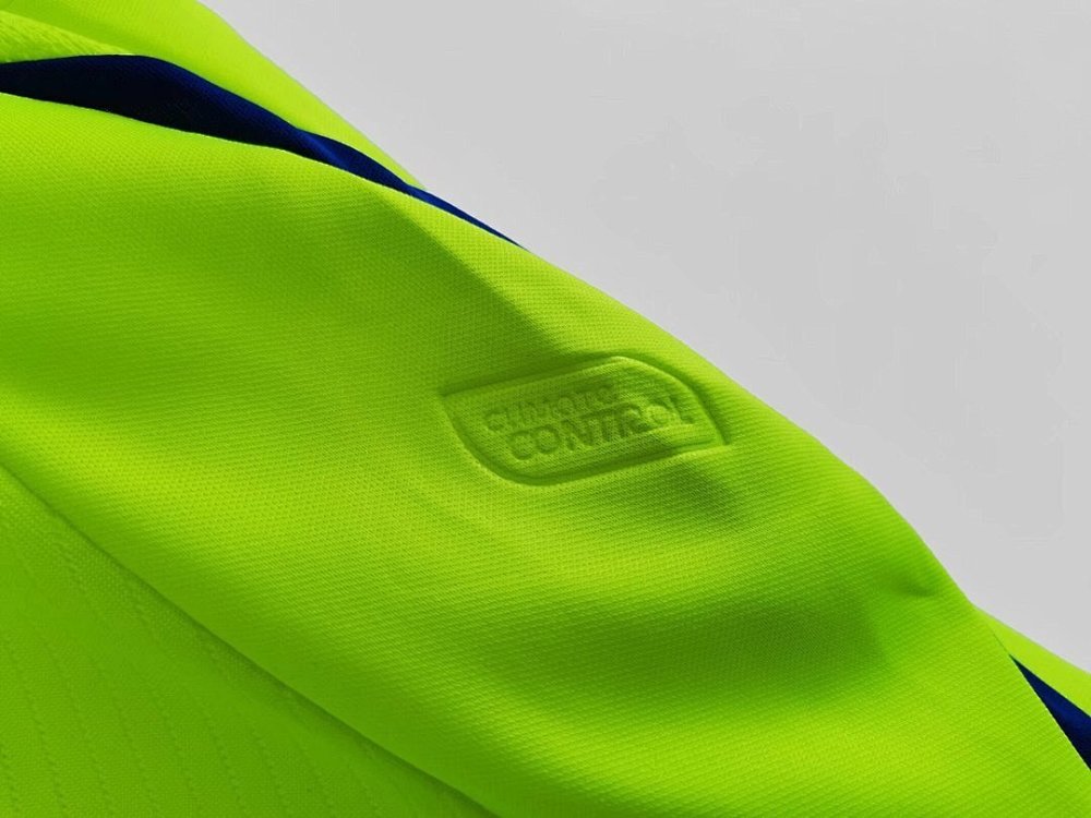 2008/09 season Lyonnais Away Retro