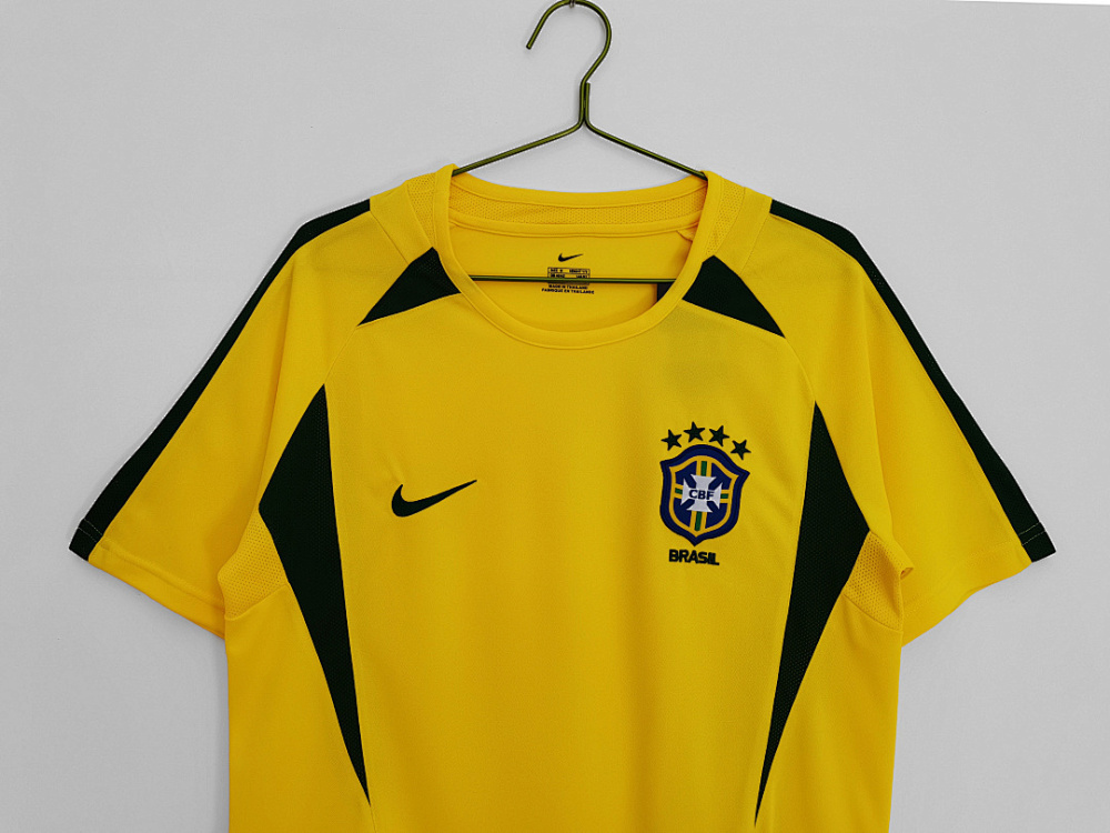 2002 season Brazil Home Retro