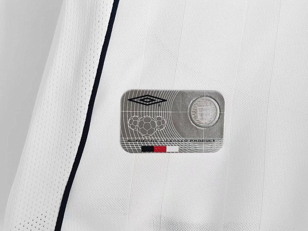 2001/03 season England Home Retro