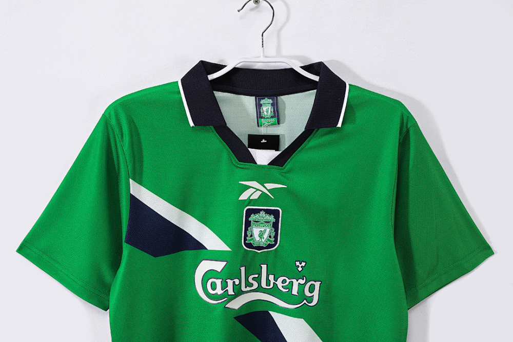 1999/00 season Liverpool Away green Retro