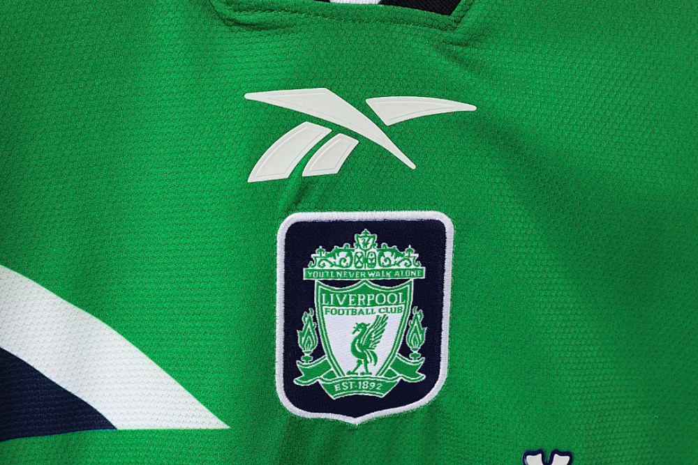 1999/00 season Liverpool Away green Retro
