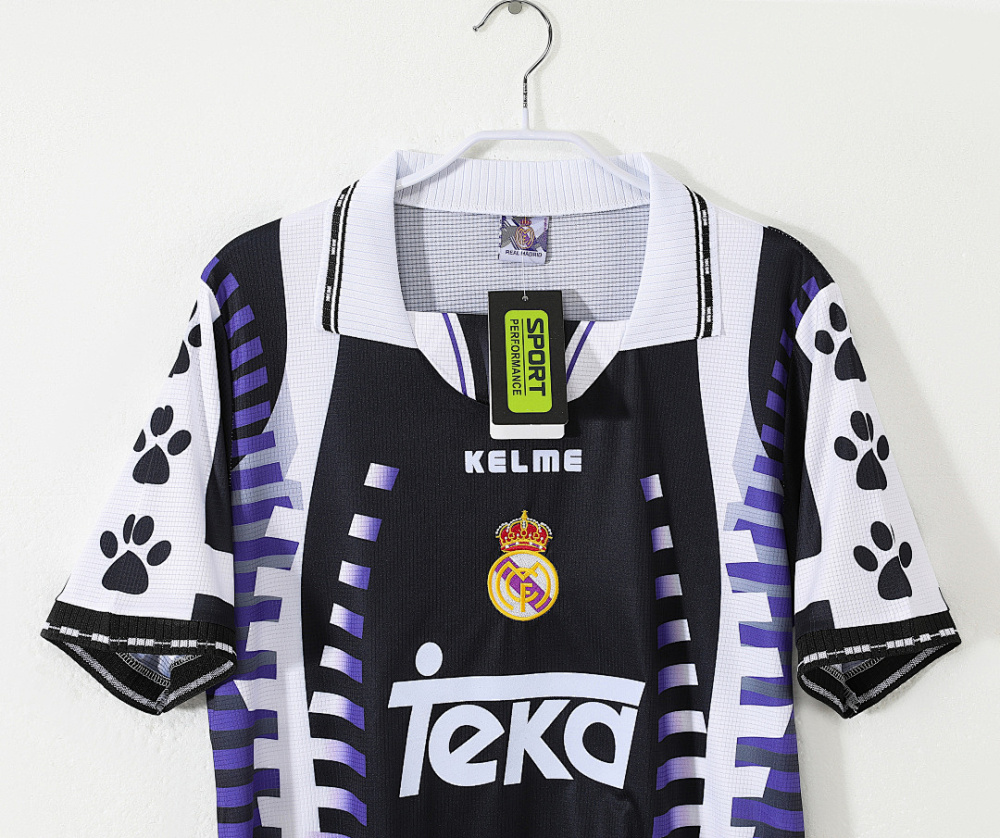 1997/99 season Real Madrid Third Retro