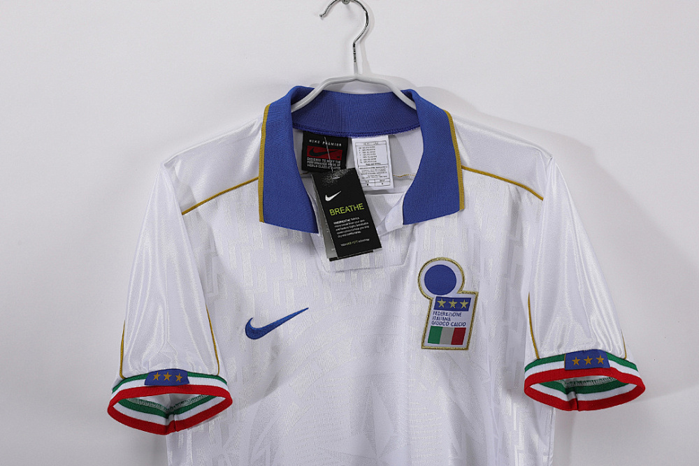 1995 season Italy Away white Retro