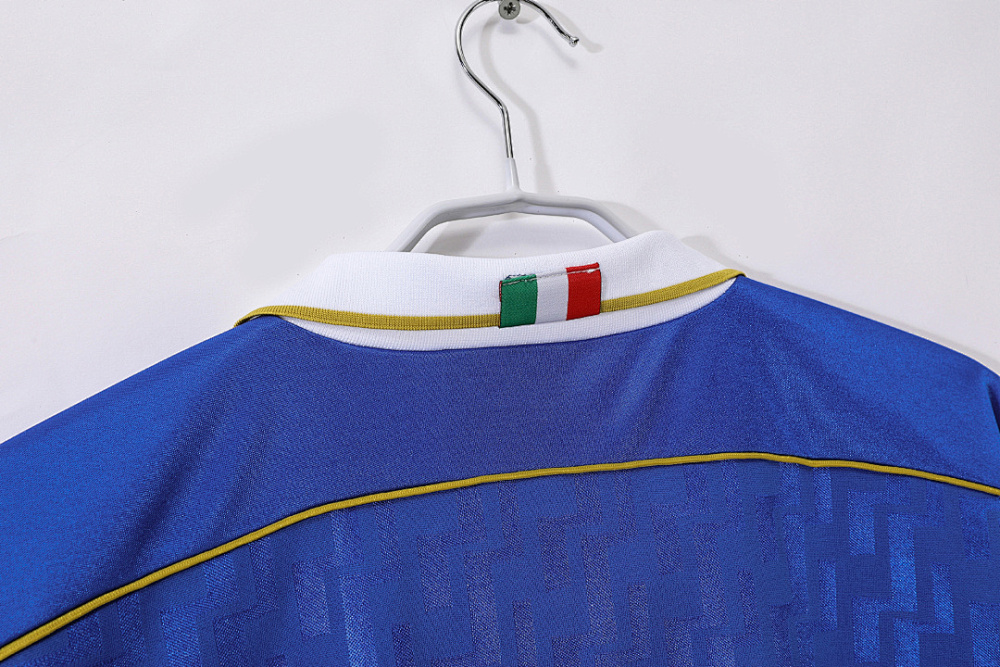 1995 season Italy Home Retro