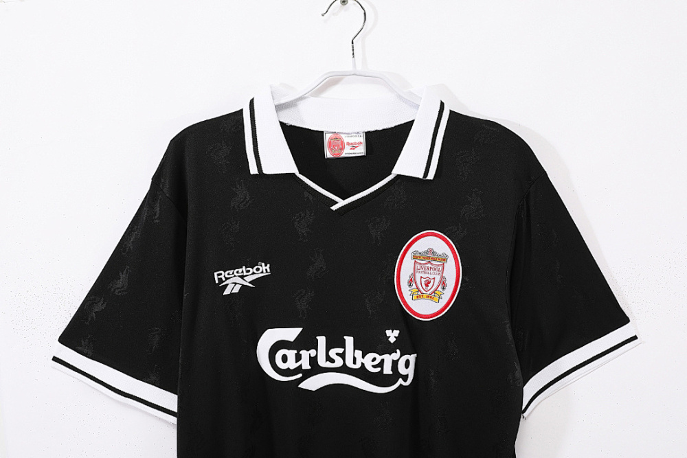 1996/97 season Liverpool black Retro