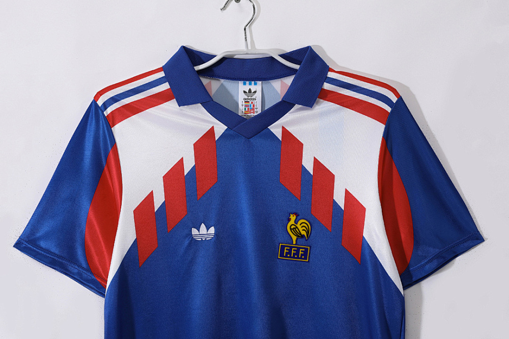 1990 season France Home Retro