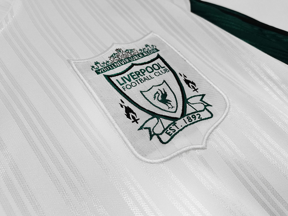 1995/96 season Liverpool Away Retro