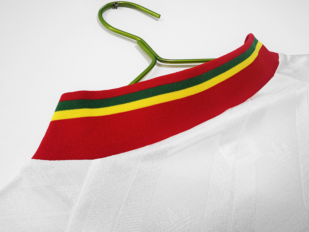 1992/94 season Portugal Away Retro