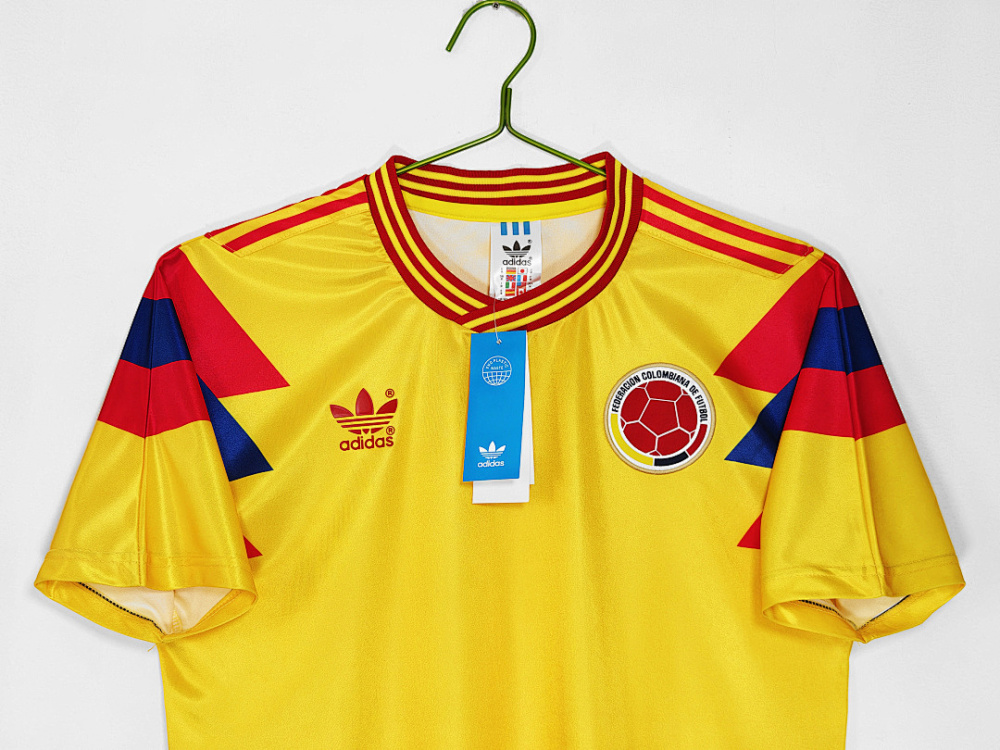 1990 season Colombia Home Retro