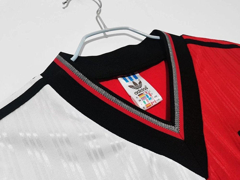 1995/97 season Rangers Away Retro
