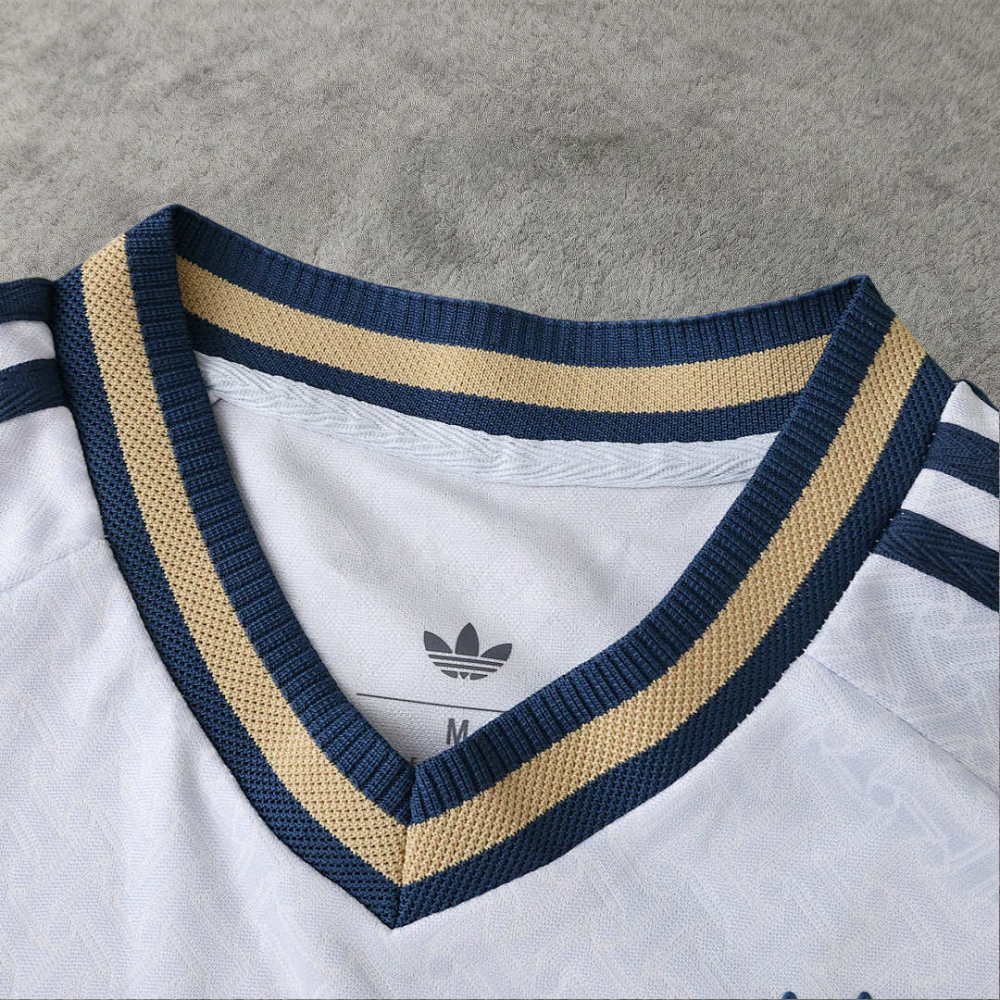 2026 FIFA World Cup Italy away player version