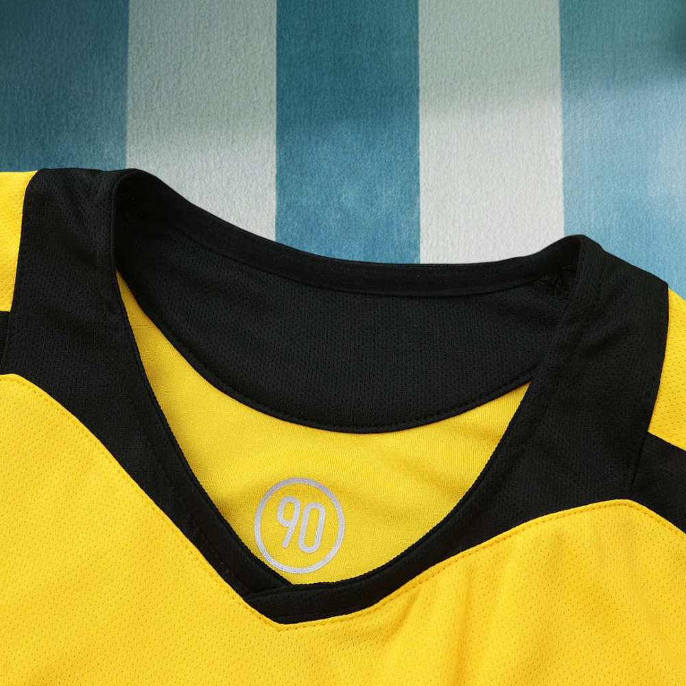 05/06 season Arsenal F.C. away Champions League Fan version