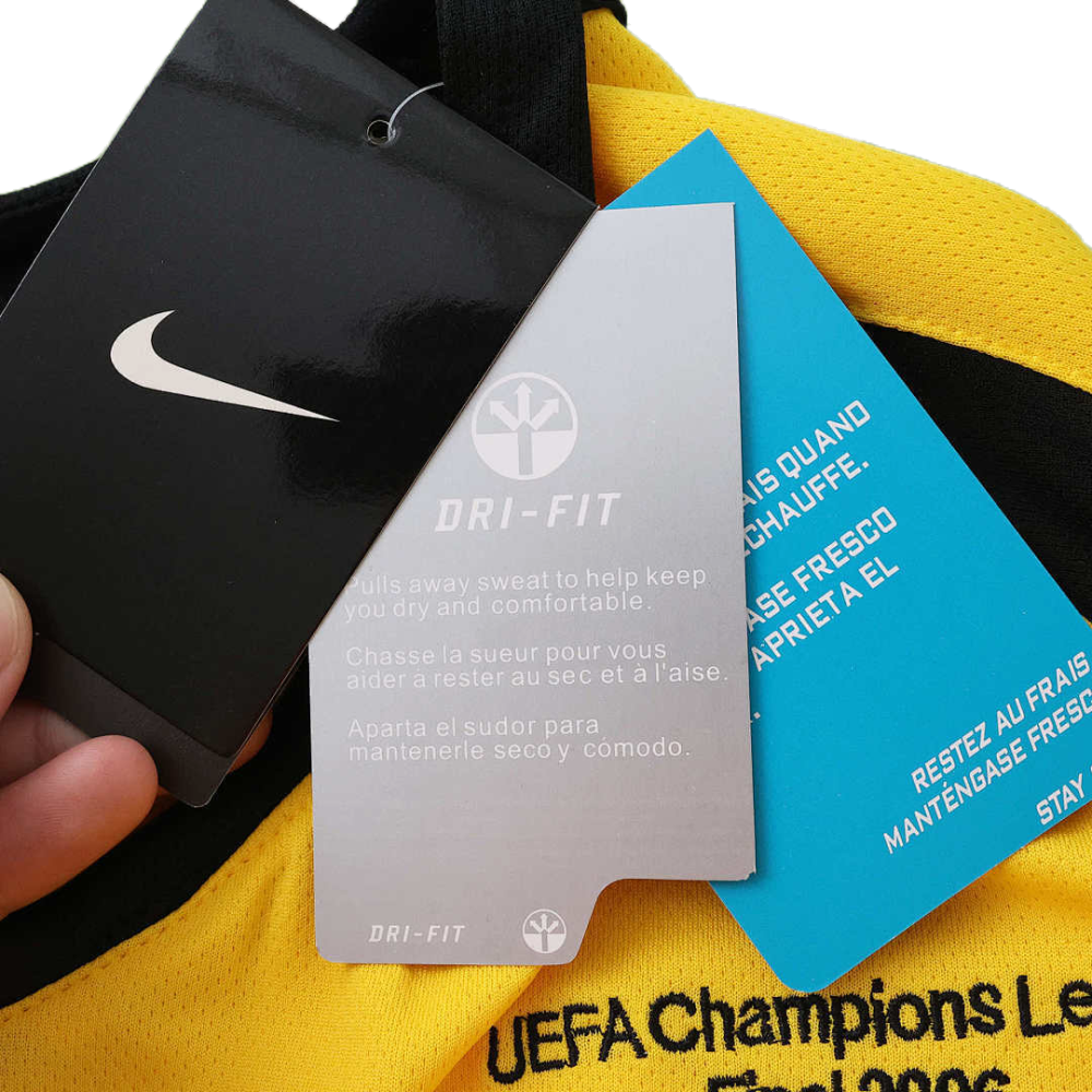 05/06 season Arsenal F.C. away Champions League Fan version