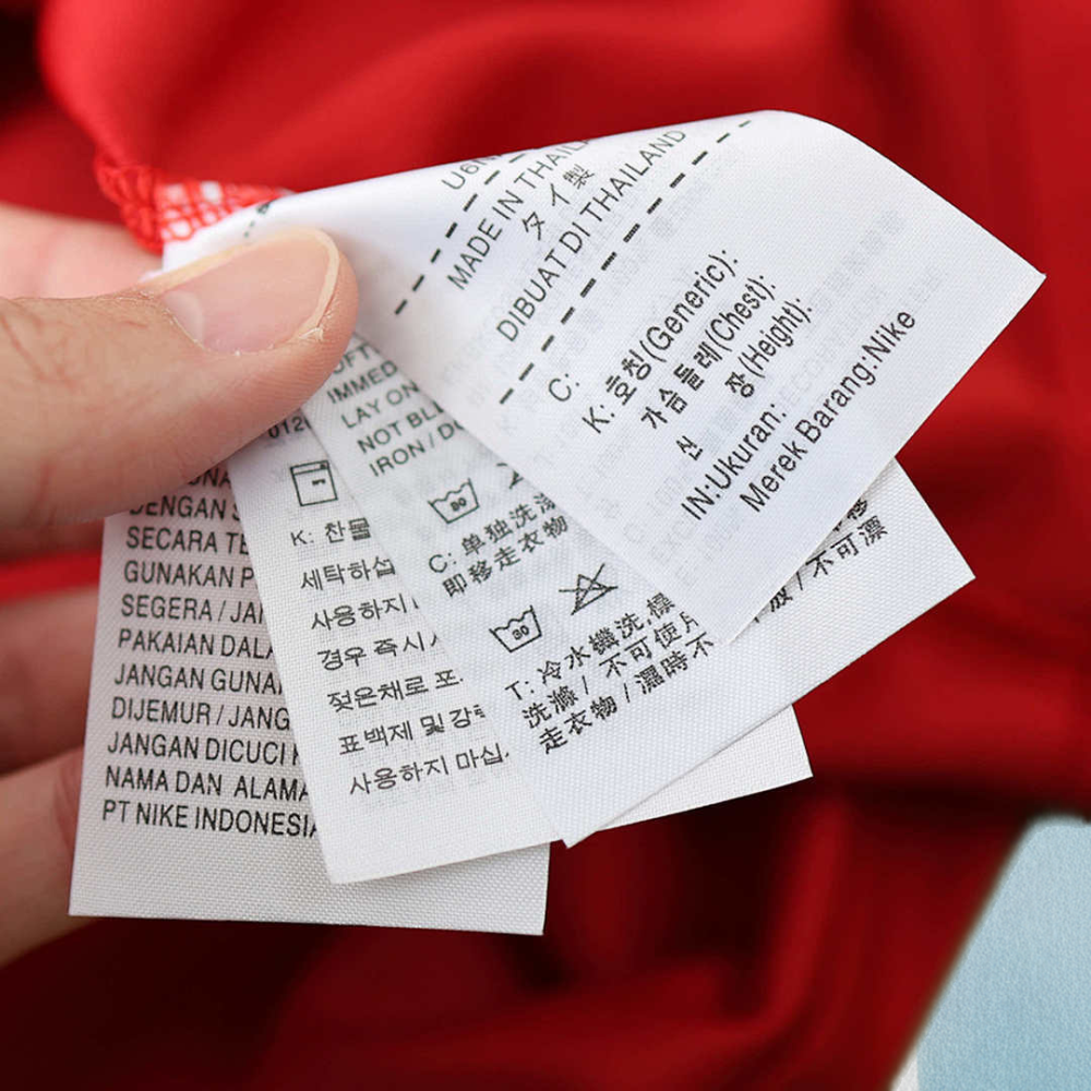 23/24 season Liverpool home Fan version