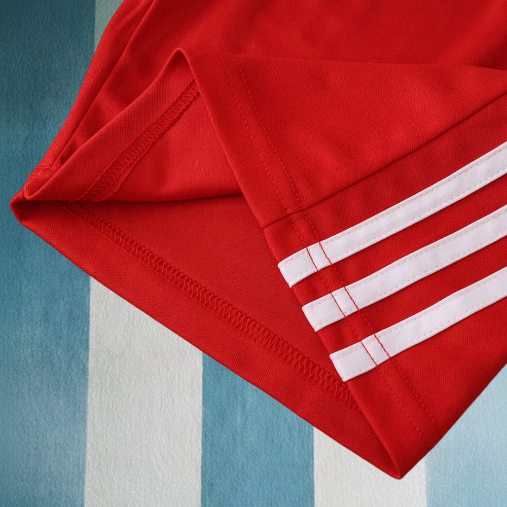 2010 season Liverpool F.C. home retro Kids kit