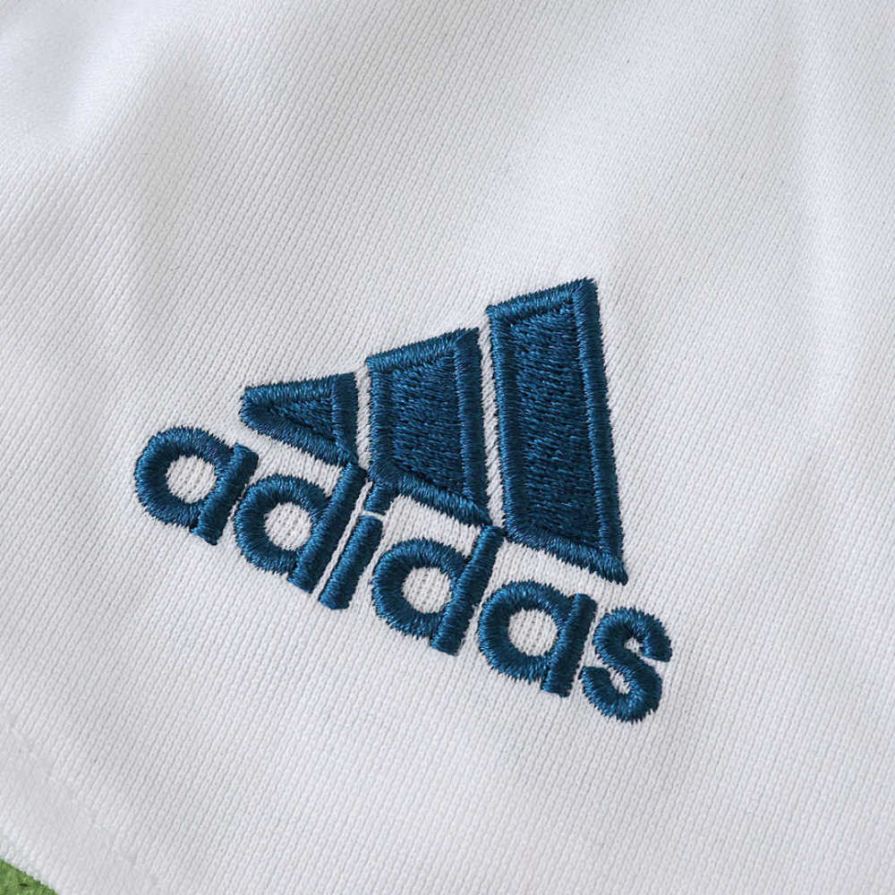 2006 season Liverpool F.C. away retro Kids kit