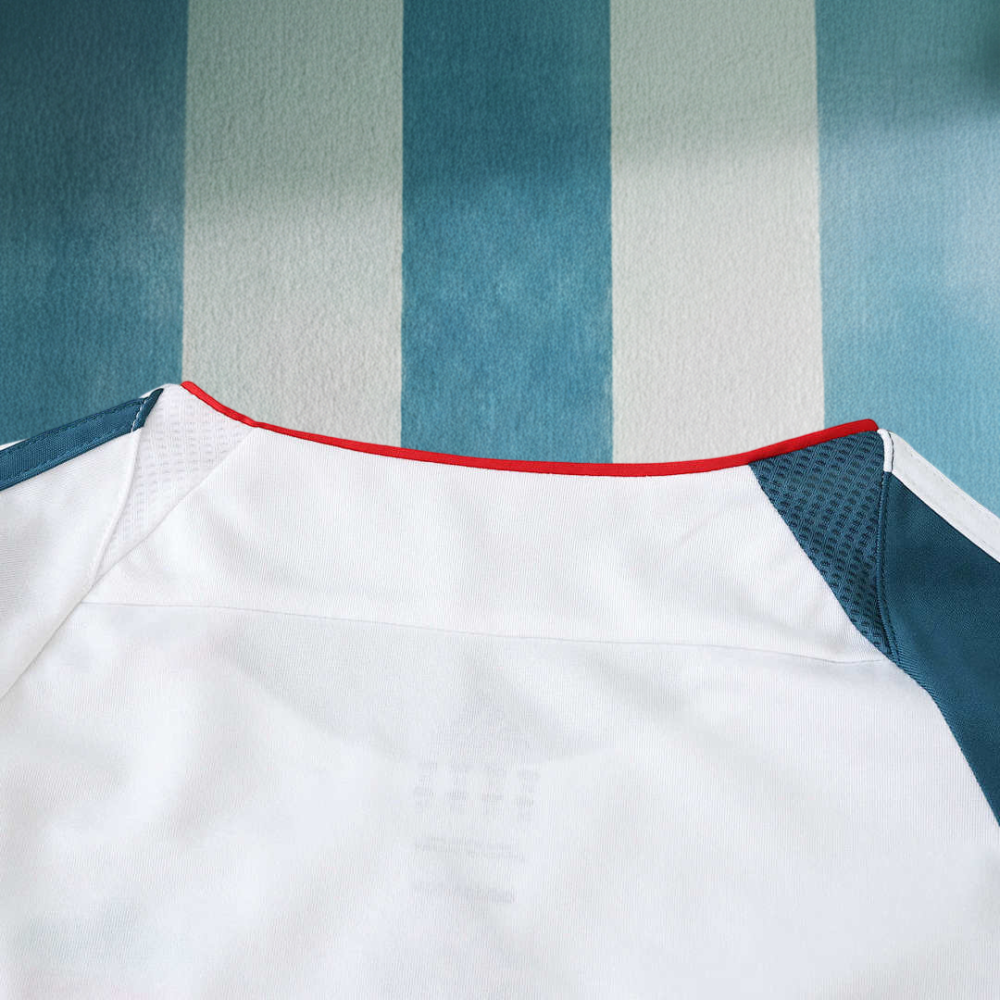 2006 season Liverpool F.C. away retro Kids kit