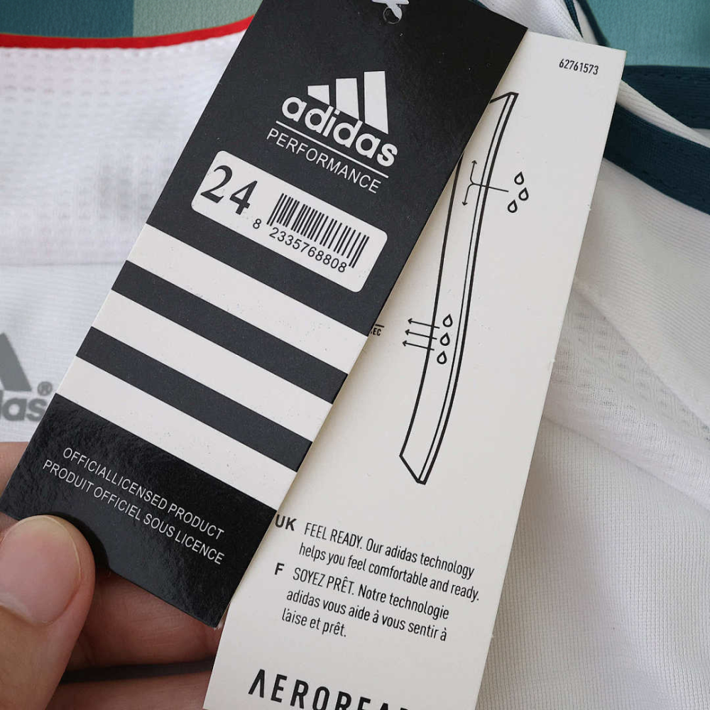 2006 season Liverpool F.C. away retro Kids kit