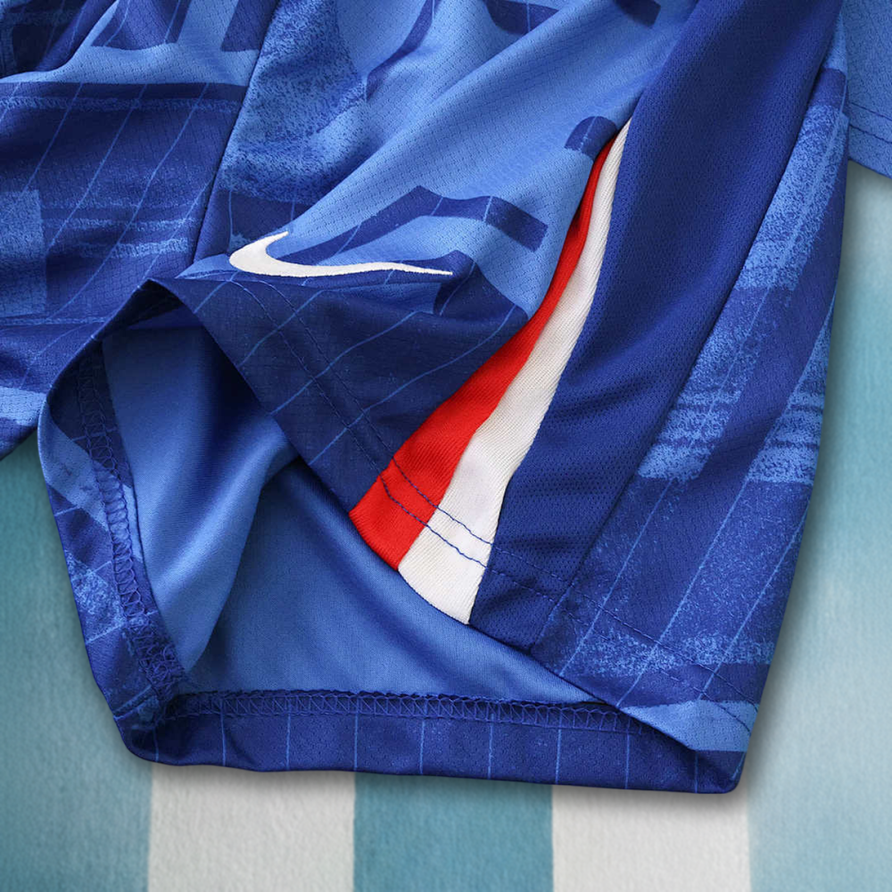 25/26 season Chelsea F.C. home Kids kit