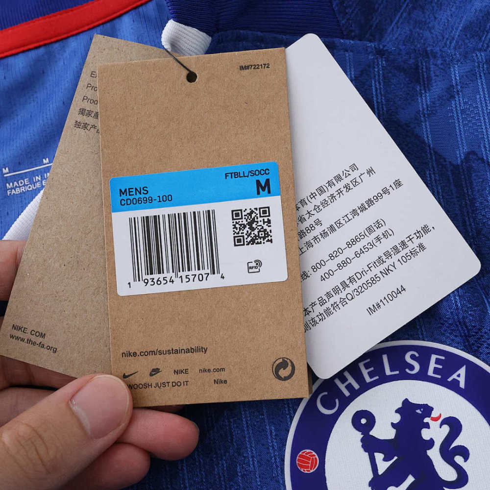 25/26 season Chelsea F.C. home Player version