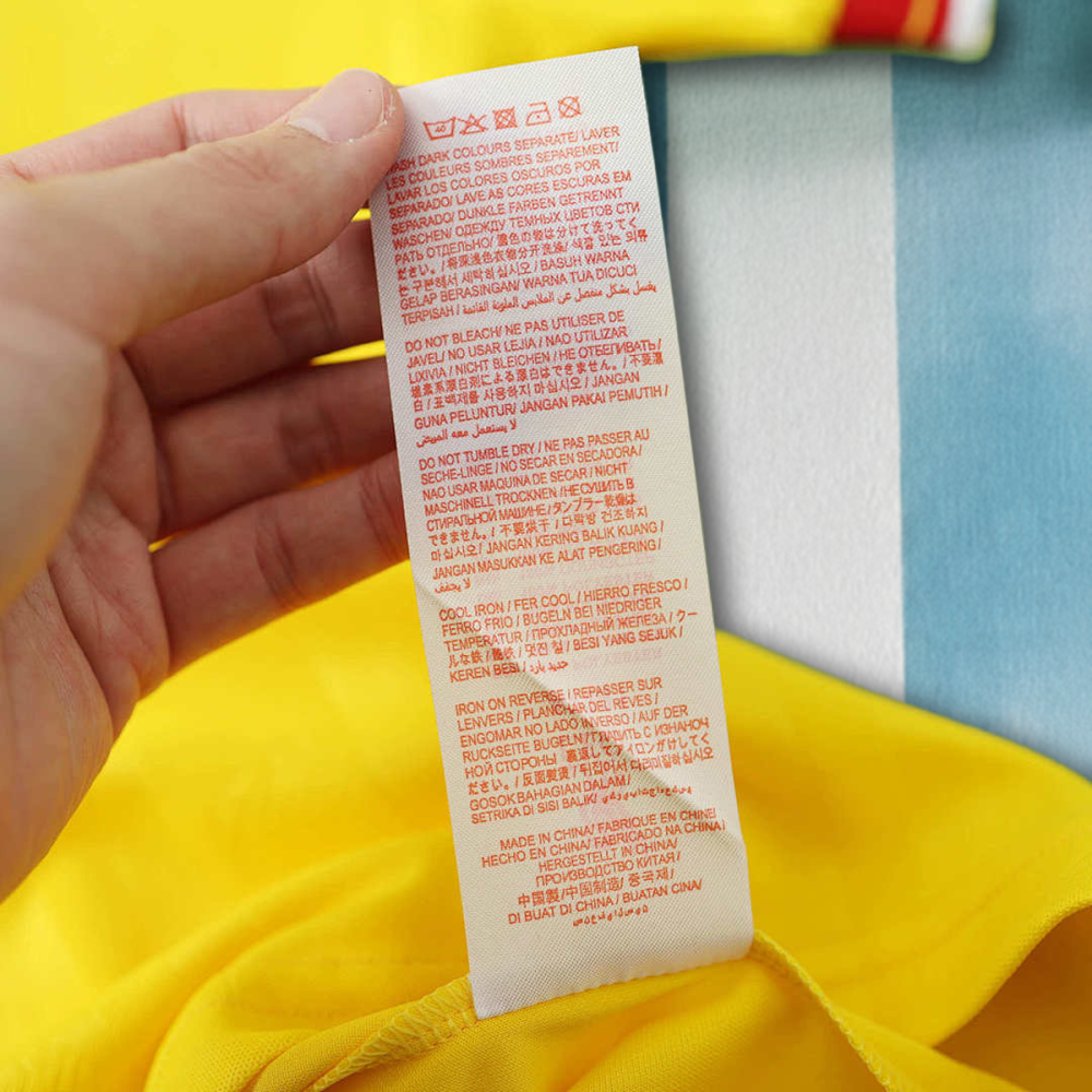 8586 Liverpool away Fan version