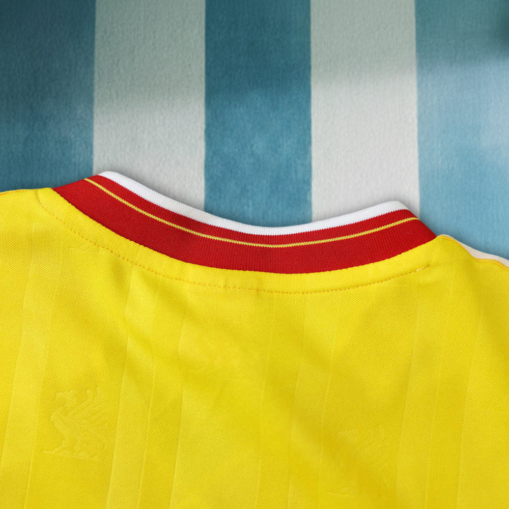 8586 Liverpool away Fan version