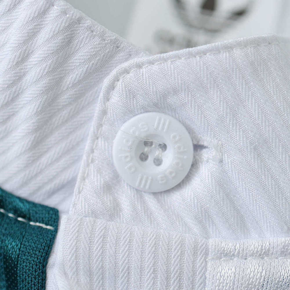 9596 Liverpool away Fan version