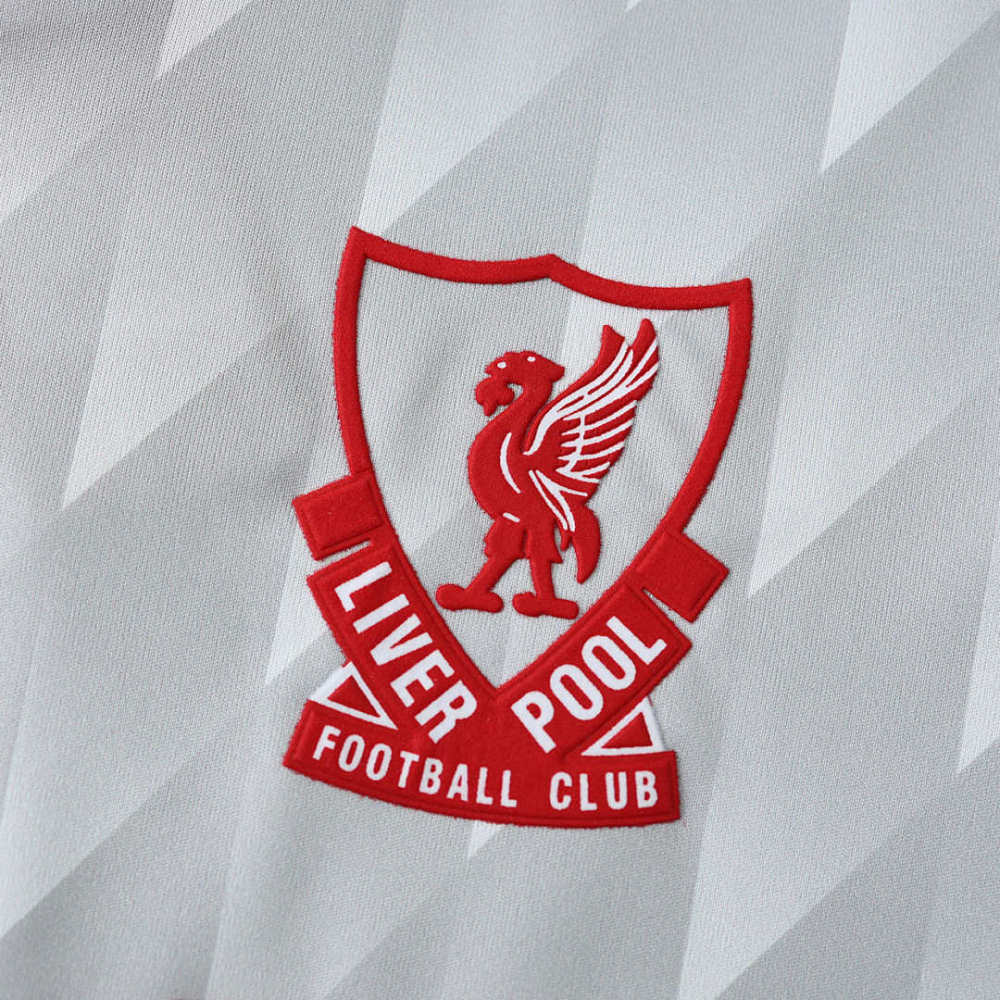 8991 Liverpool away Fan version