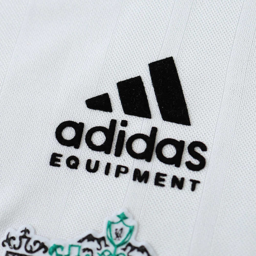 9395 Liverpool away Fan version