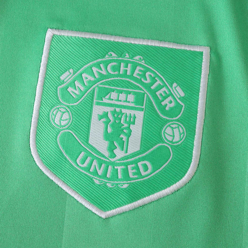 25/26 season Manchester United F.C. goalkeeper Fan version