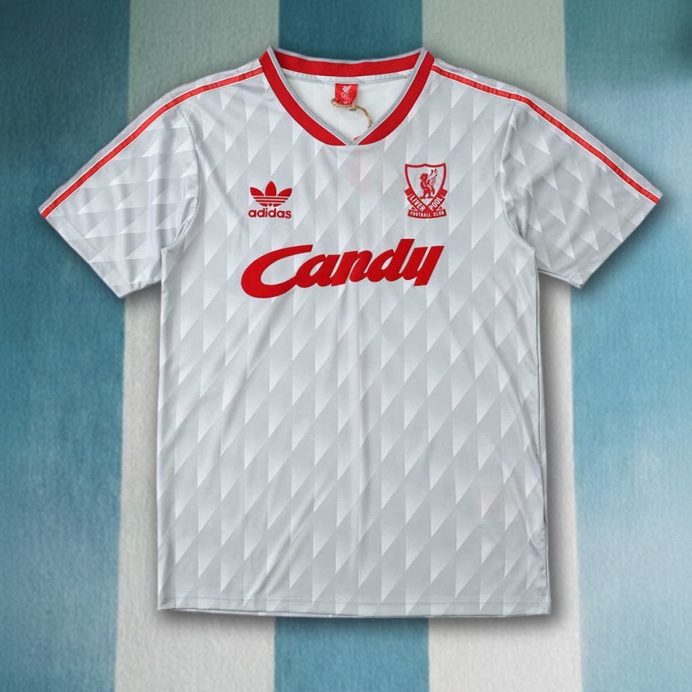 8991 Liverpool away Fan version