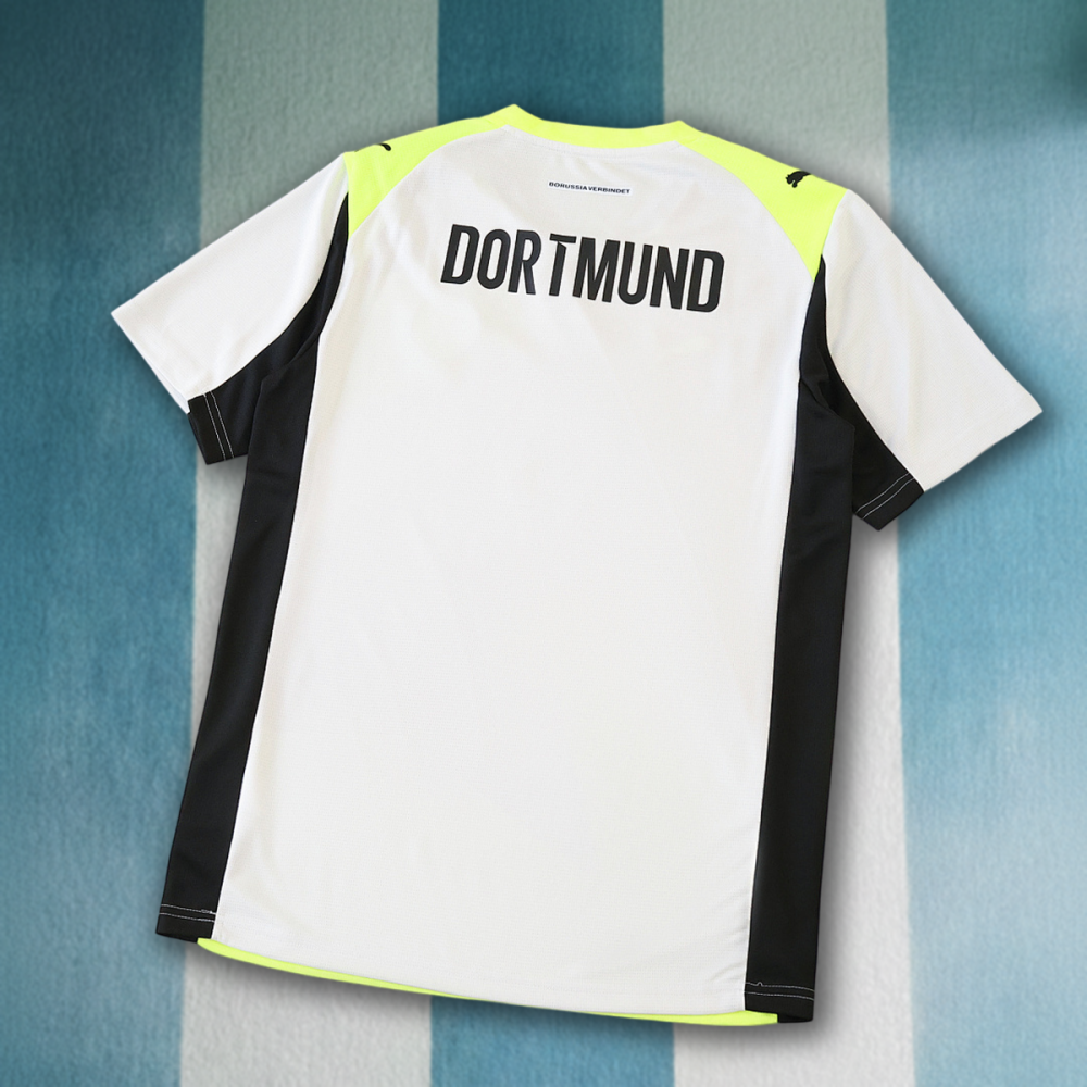 25/26 season Borussia Dortmund away Fan version