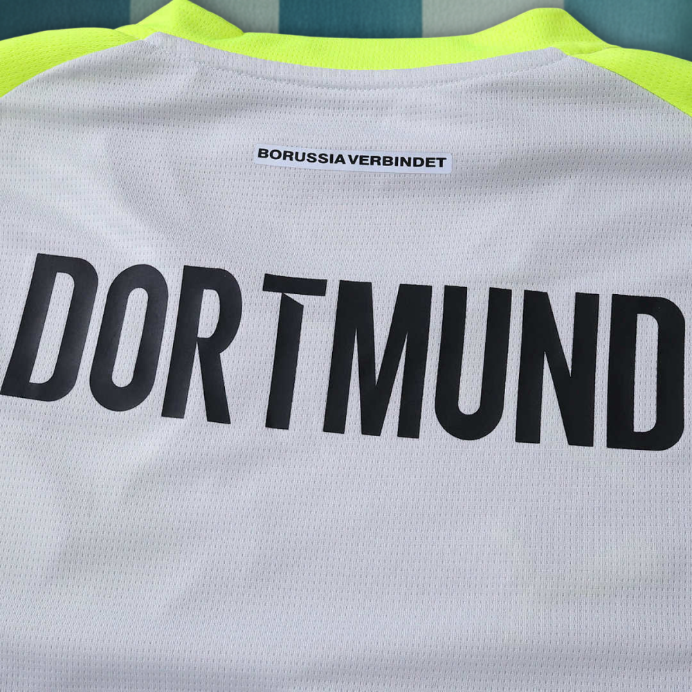 25/26 season Borussia Dortmund away Fan version