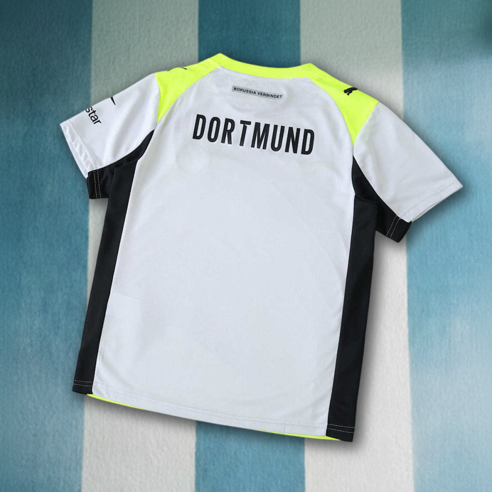 25/26 season Borussia Dortmund away Kids kit
