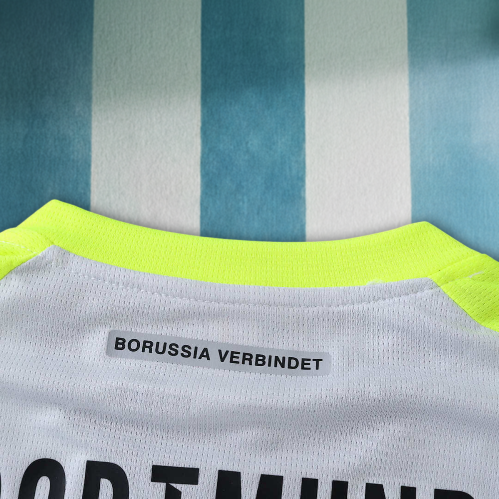 25/26 season Borussia Dortmund away Kids kit