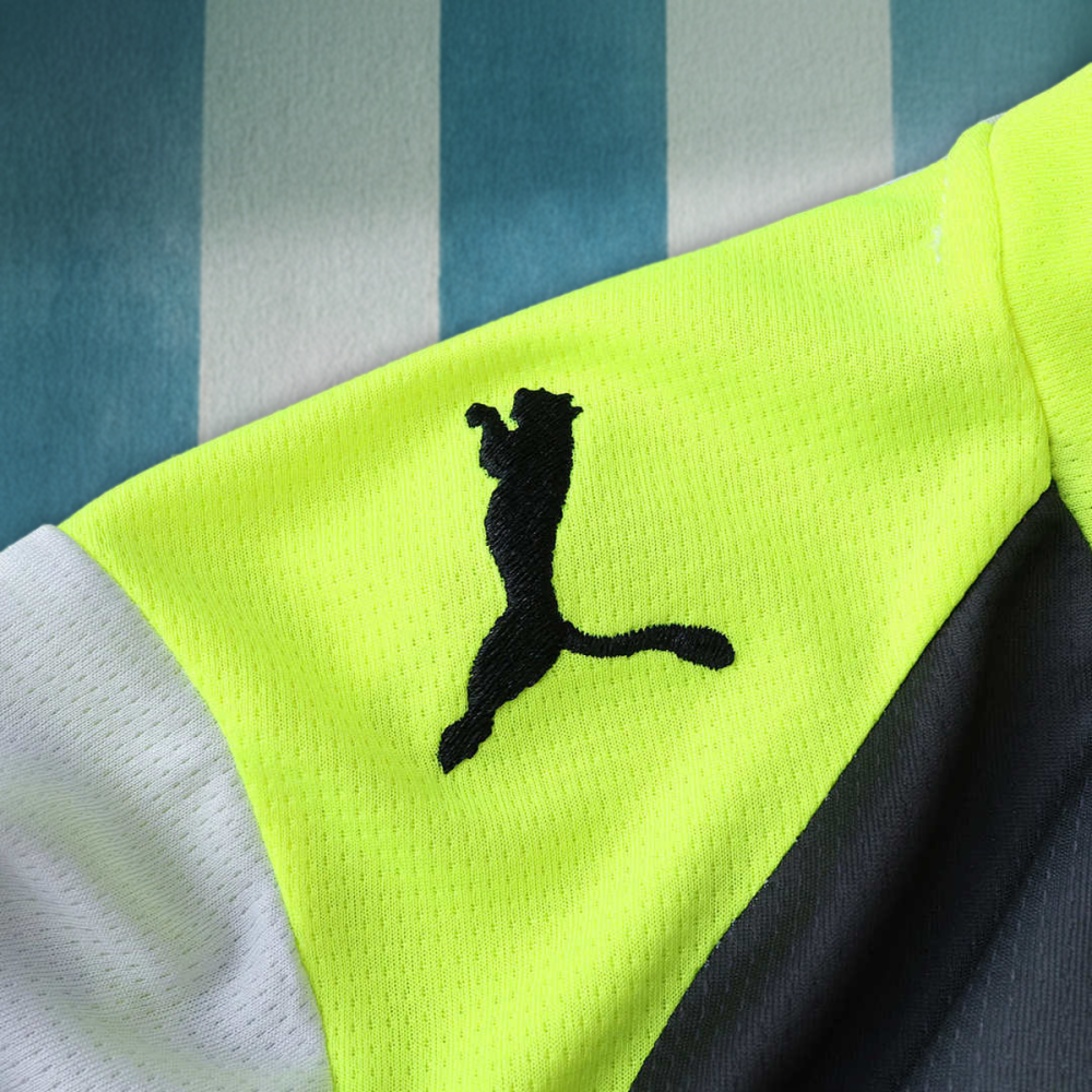 25/26 season Borussia Dortmund away Kids kit