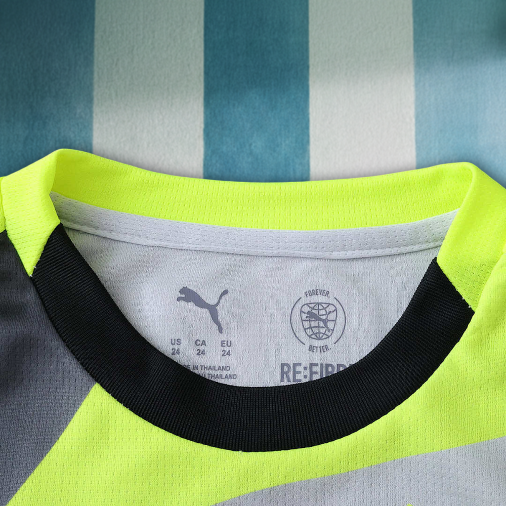 25/26 season Borussia Dortmund away Kids kit