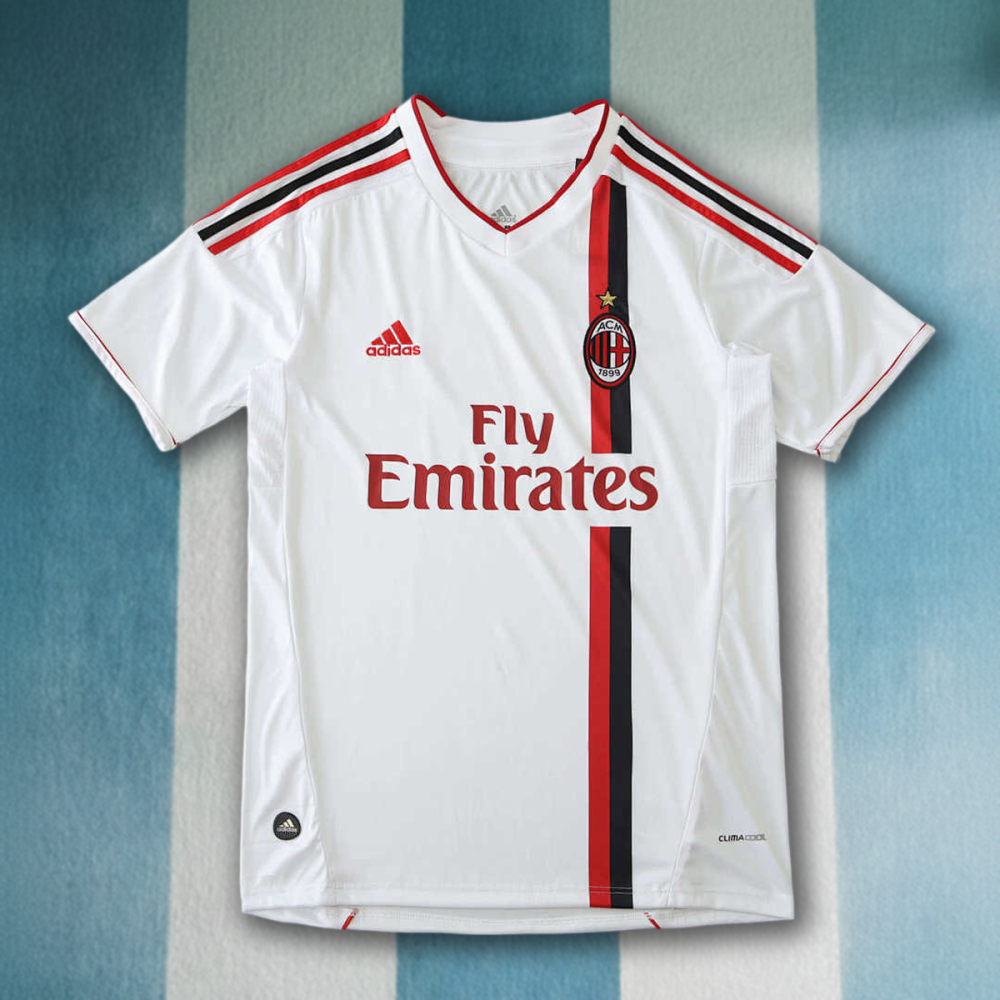 1112 season A.C. Milan away retro Fan version
