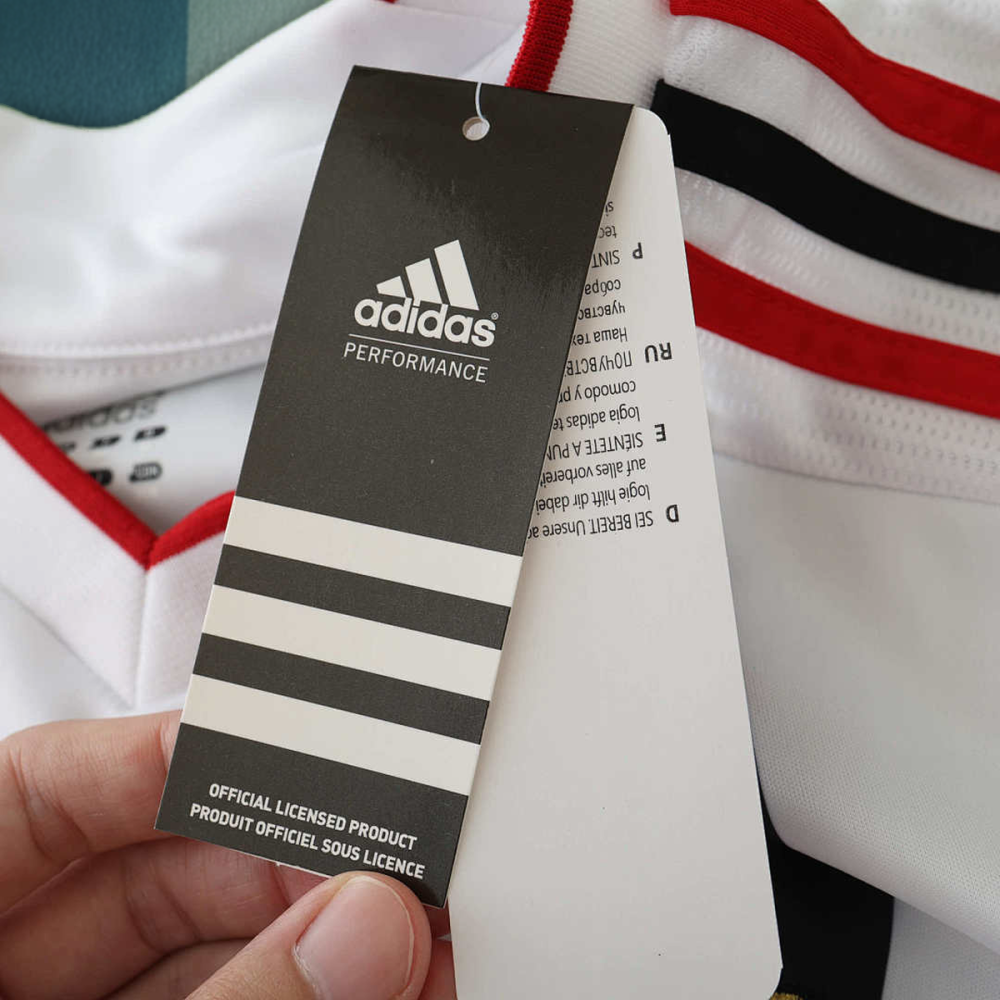 1112 season A.C. Milan away retro Fan version