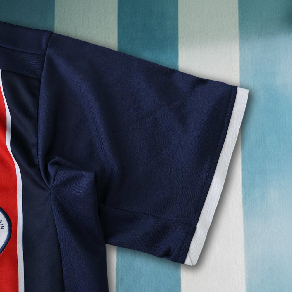 02/03 season Paris Saint-Germain F.C. home retro Kids kit