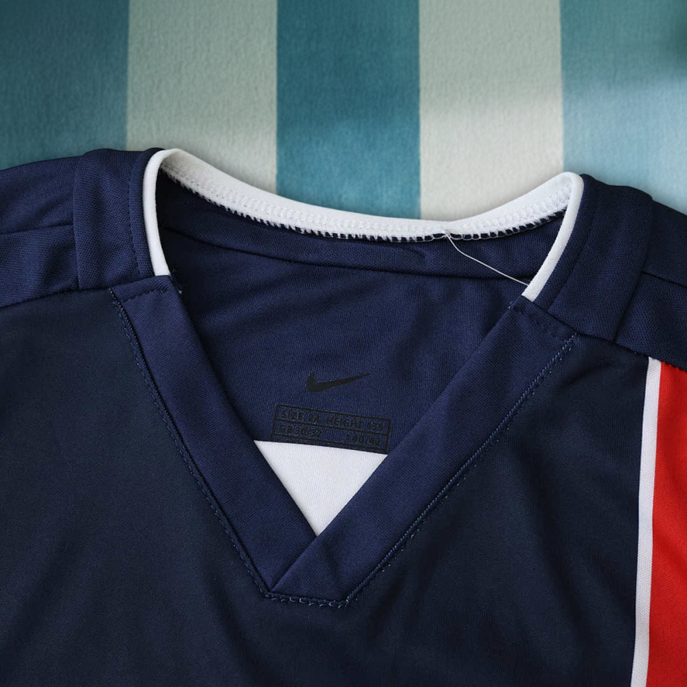 02/03 season Paris Saint-Germain F.C. home retro Kids kit
