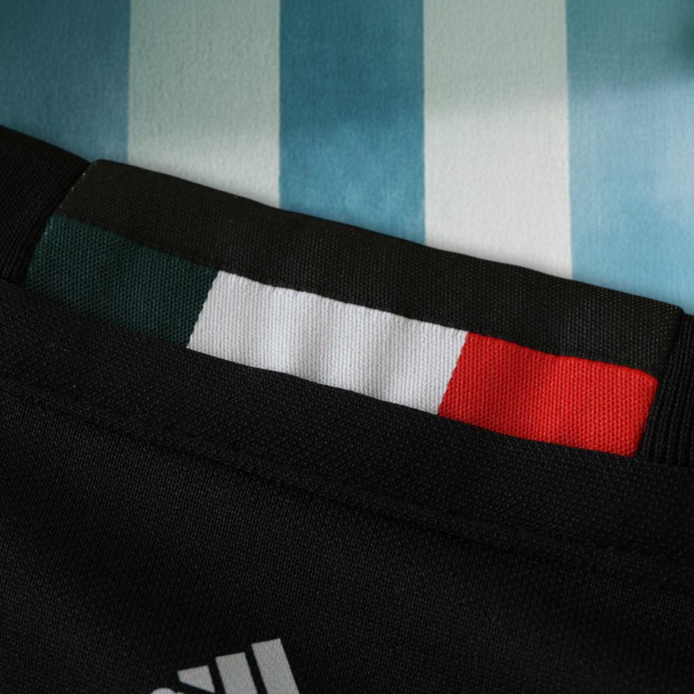1617 season A.C. Milan home Fan version