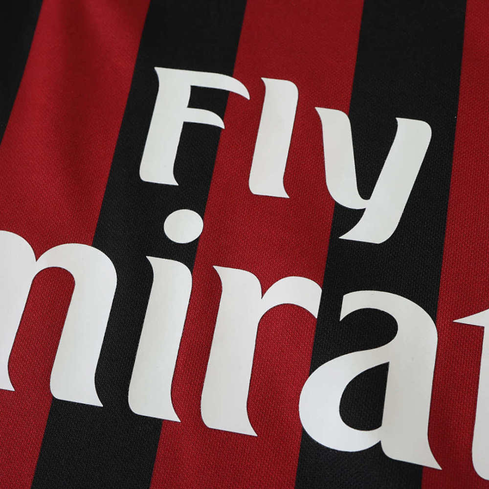 1617 season A.C. Milan home Fan version